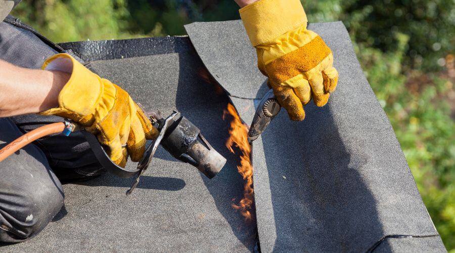 Professional gutter cleaning in Henderson, TX